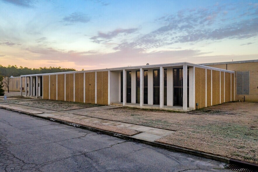 More Photos Of 1444 Lancaster Hwy, Chester Manufacturing For Sale