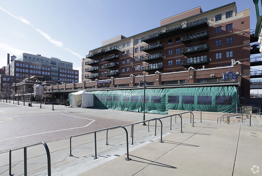 More Photos Of 1711-1735 19th St, Denver Restaurant For Lease