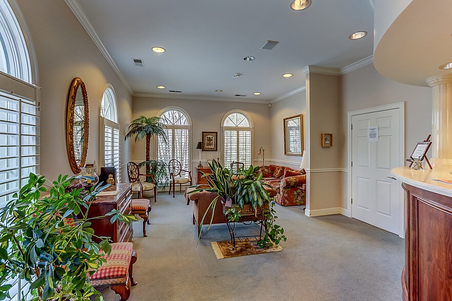 More Photos Of 3100-3106 Professional Plz, Germantown Medical For Sale