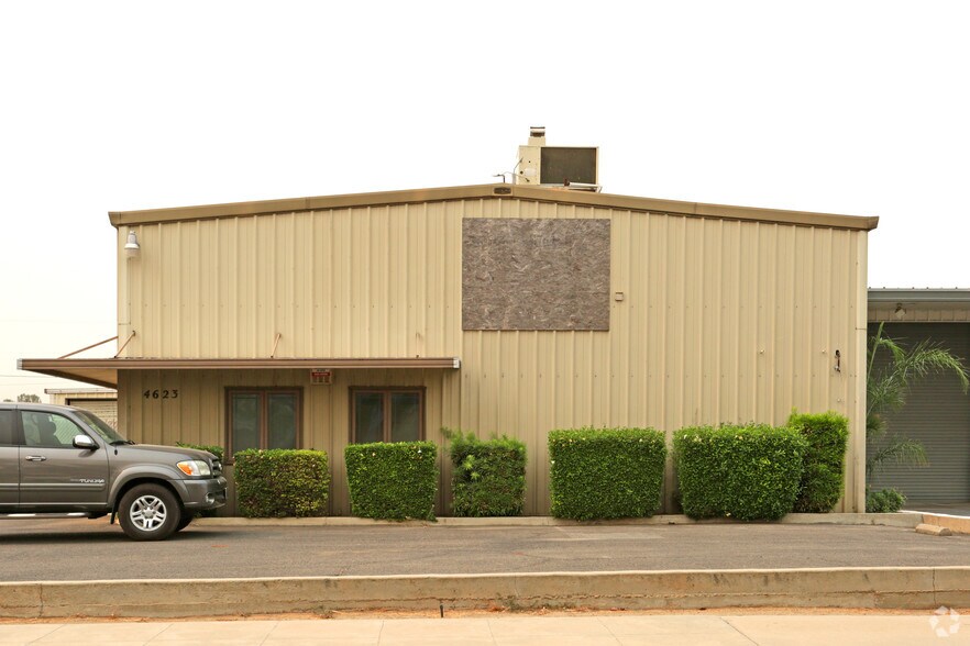 More Photos Of 4623 N Blythe Ave, Fresno Warehouse For Lease
