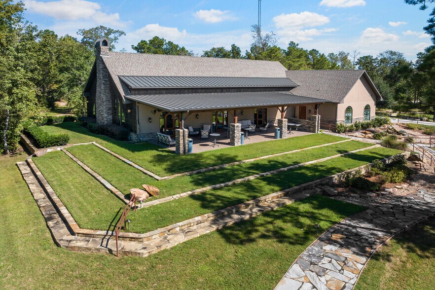 More Photos Of 30663 Moore Rd, Magnolia Freestanding For Sale