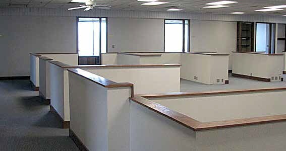 More Photos Of 825 Riverview Dr, Benton Harbor Light Distribution For Sale