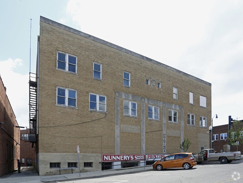 More Photos Of 128-132 Carthage St, Sanford Storefront Retail Office For Sale