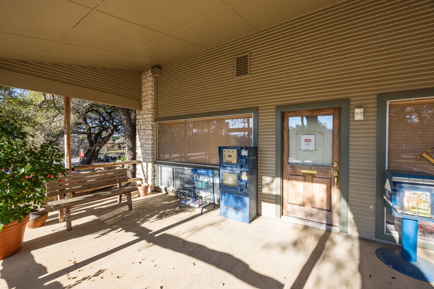 More Photos Of 101 FM 3237, Wimberley Office For Sale