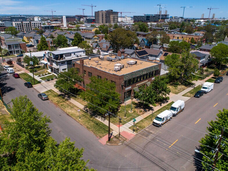 More Photos Of 3201 Curtis St, Denver Office For Sale