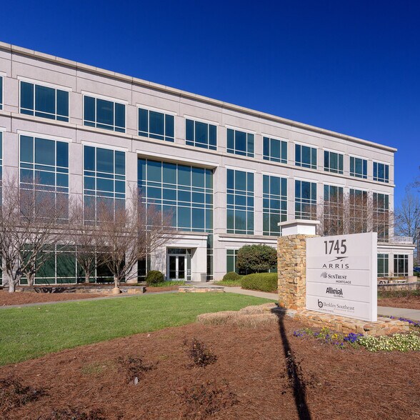 More Photos Of 1745 N Brown Rd, Lawrenceville Office For Lease