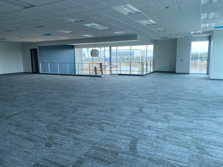 More Photos Of 2610 E Alessandro Blvd, Riverside Distribution For Lease