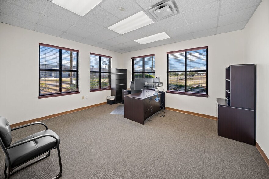 More Photos Of , Longview Industrial For Sale