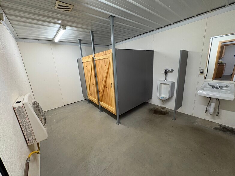 More Photos Of 199 Tipple Rd, Punxsutawney Specialty For Sale