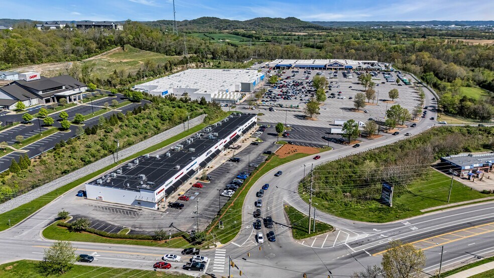 More Photos Of 7050-7088 Charlotte Pike, Nashville Unknown For Lease