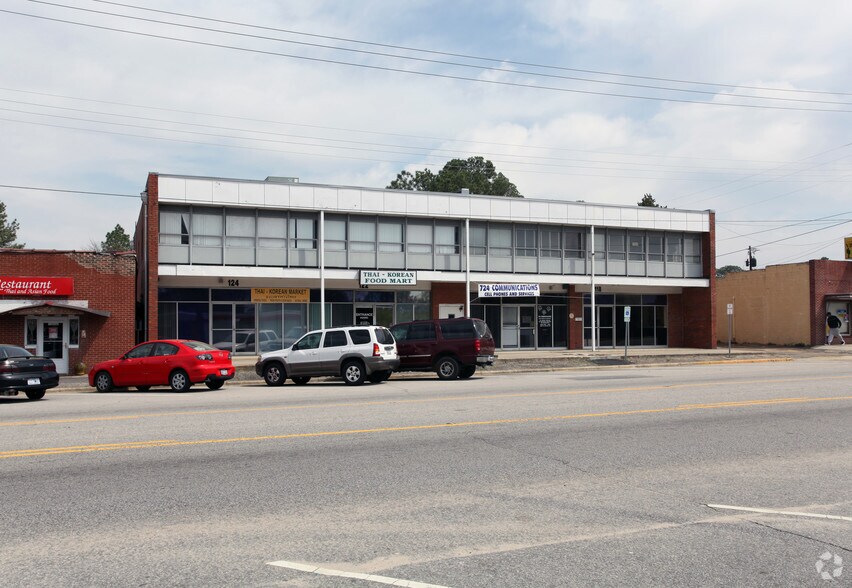 More Photos Of 118-124 N Main St, Spring Lake Storefront Retail Office For Sale