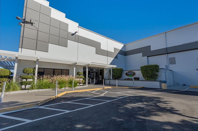 More Photos Of 1820 N MacArthur Dr, Tracy Warehouse For Lease