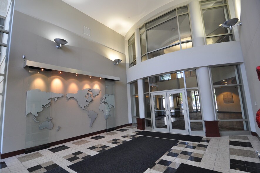 More Photos Of 2500 York Rd, Jamison Office For Lease