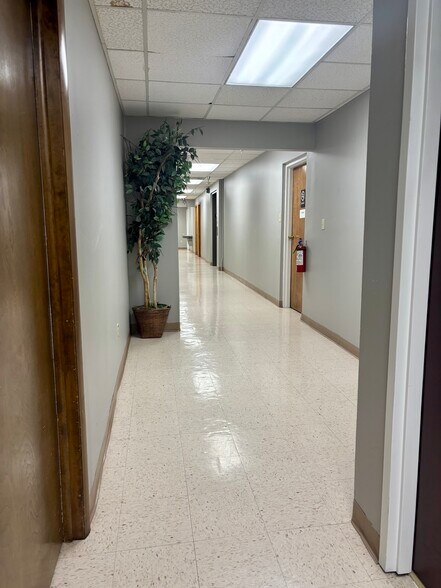 More Photos Of 44 N Potomac St, Hagerstown Office For Sale