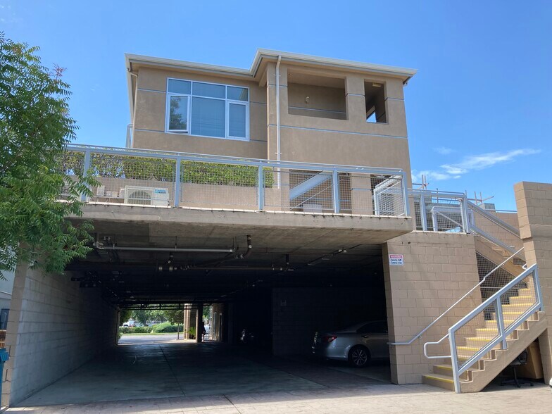 More Photos Of 3239 El Camino Real, Palo Alto Office For Lease