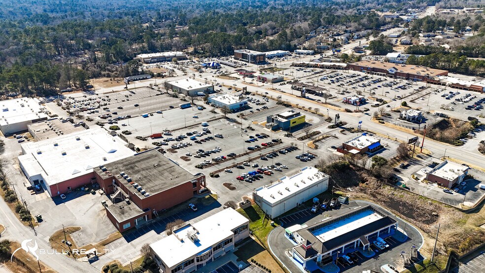 More Photos Of 110 Holiday Dr, Macon-Bibb Medical For Lease