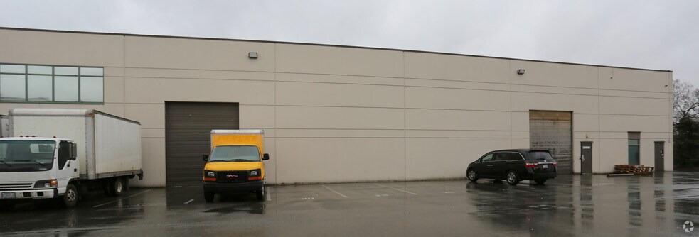 More Photos Of 1530 Kingsway Ave, Port Coquitlam Warehouse For Sale