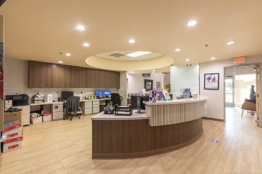 More Photos Of E Del Mar Blvd @ Winfield Pkwy, Laredo Unknown For Lease