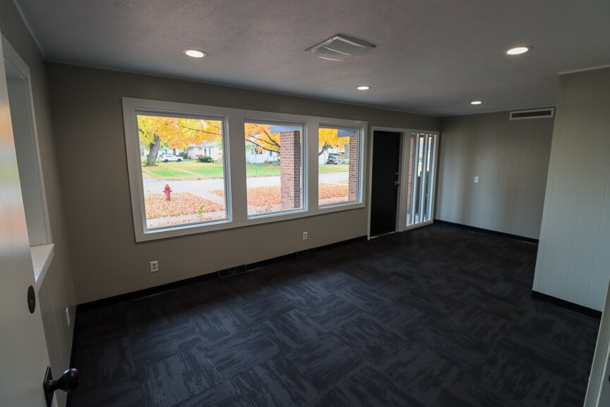 More Photos Of 230 E 22nd St, Fremont Medical For Sale