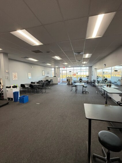 More Photos Of 35388 Van Dyke Ave, Sterling Heights Storefront For Lease
