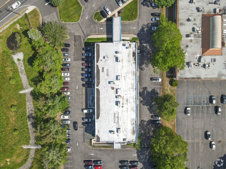 More Photos Of 55 Veterans Memorial Hwy, Commack Medical For Lease
