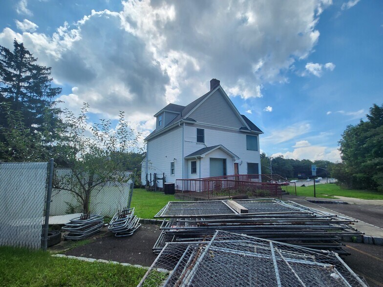 More Photos Of 712 Route 10 W, Whippany Land For Sale