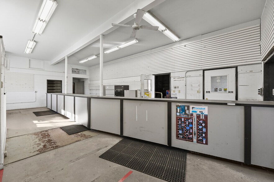 More Photos Of 1311 East St, Pittsfield Industrial For Sale