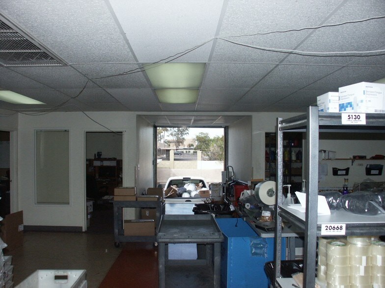 More Photos Of 6501 N Black Canyon Fwy, Phoenix Industrial For Sale