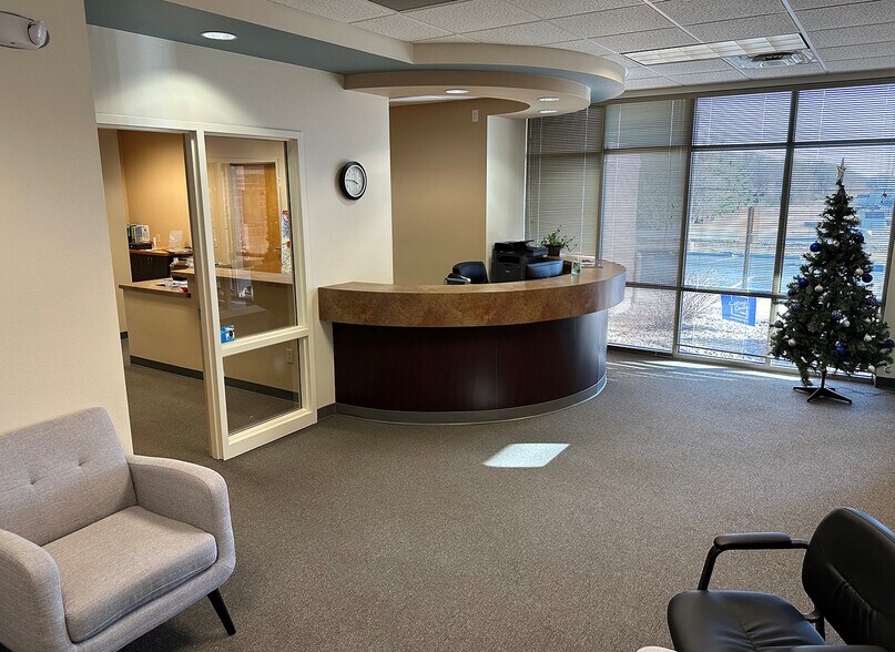 More Photos Of 2848 Cottage Grove Rd, Cottage Grove Medical For Lease