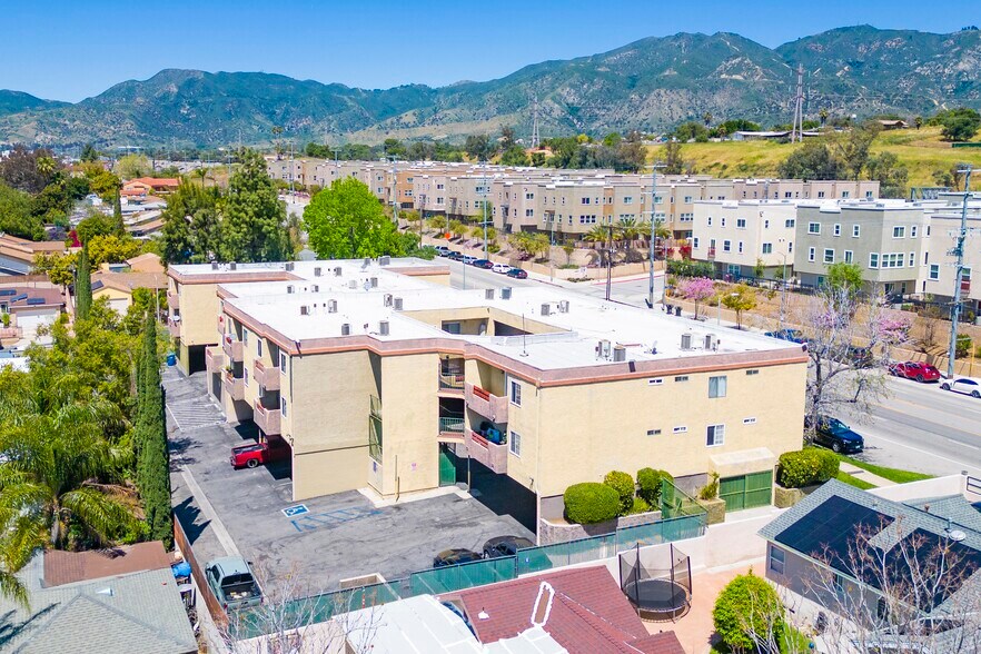 More Photos Of 13266 Foothill Blvd, Sylmar Apartments For Sale