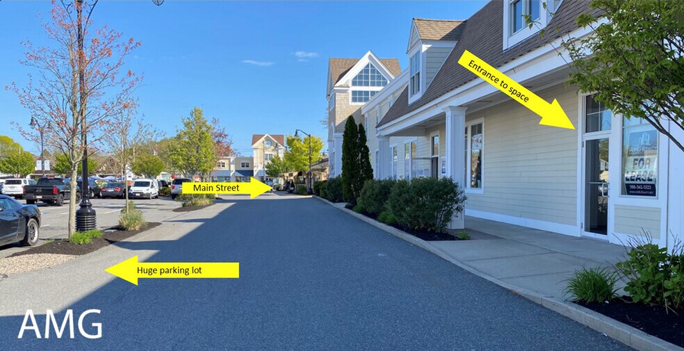 More Photos Of 540 Main St, Hyannis General Retail For Sale