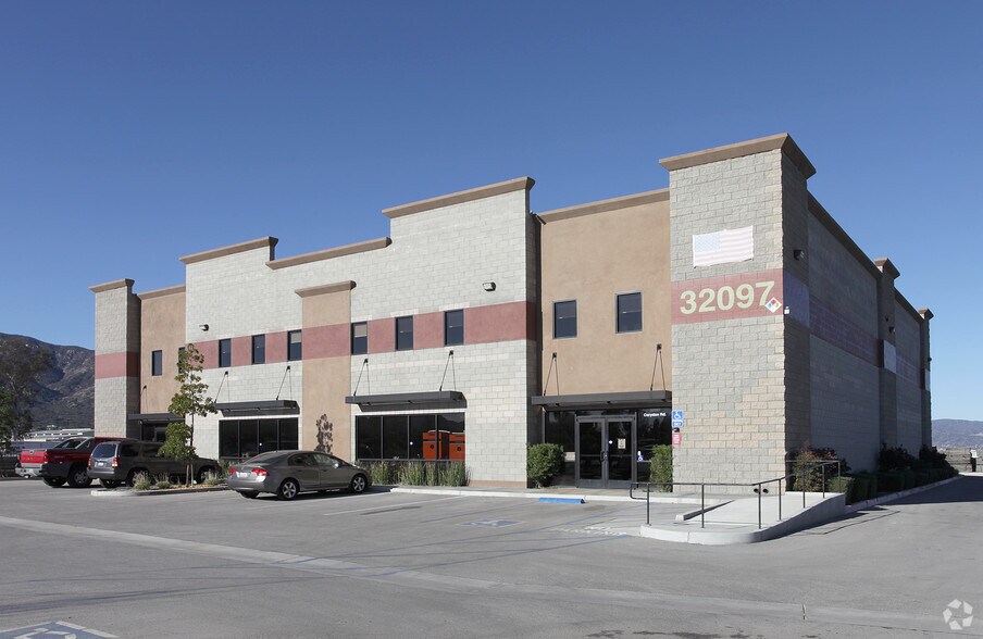 More Photos Of 32097 Corydon Rd, Lake Elsinore Warehouse For Lease