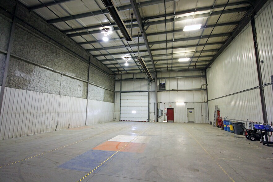 More Photos Of 2303A 8 St, Nisku Warehouse For Sale