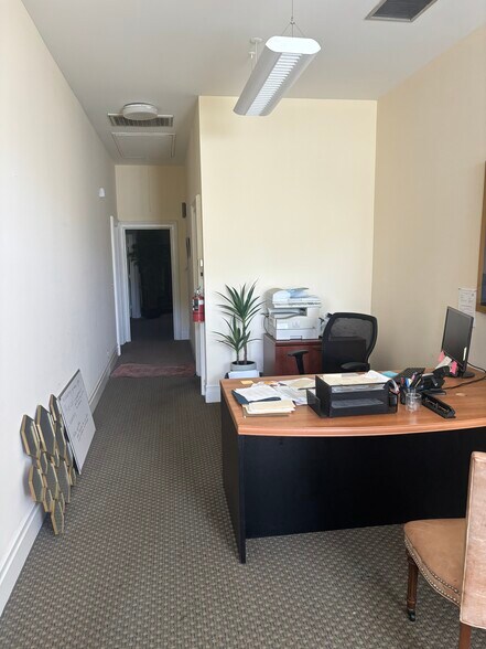 More Photos Of 403 Martin Luther King Jr., Oakland Office For Sale