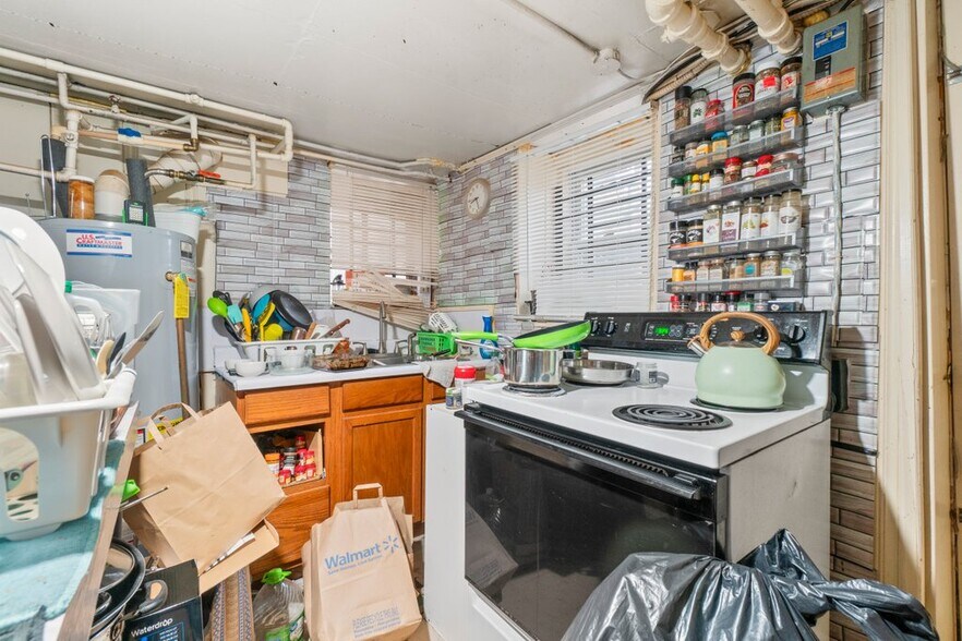 More Photos Of 2815 N Calvert St, Baltimore Apartments For Sale