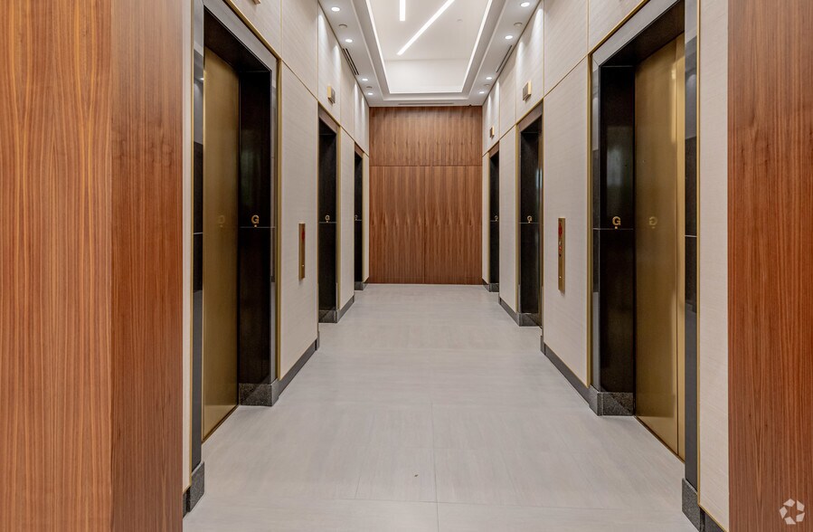 More Photos Of 515 E las olas Blvd, Fort Lauderdale Office For Lease