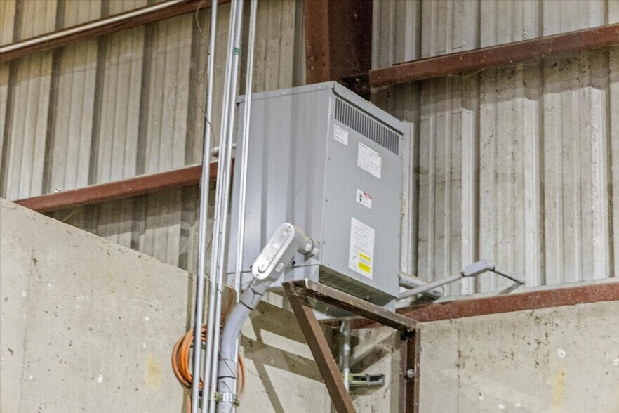 More Photos Of 11085 Baileyton Rd, Greeneville Manufacturing For Lease