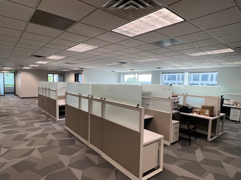 More Photos Of 10619 S Jordan Gtwy, South Jordan Office For Lease