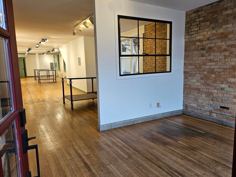 More Photos Of 130 E Bridge St, Hotchkiss Office For Lease