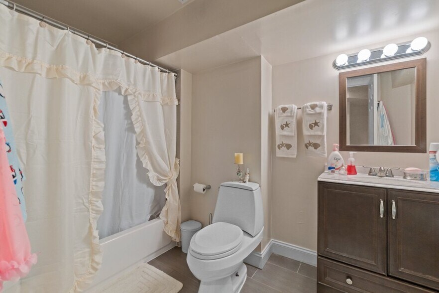 More Photos Of 2740 Saint Paul St, Baltimore Apartments For Sale