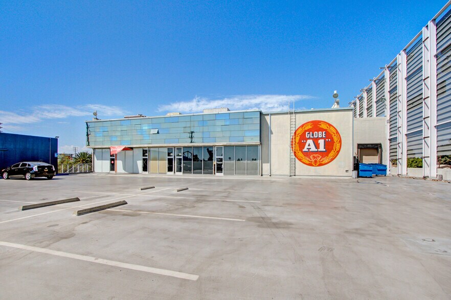 More Photos Of 8985 Venice Blvd, Los Angeles Unknown For Lease