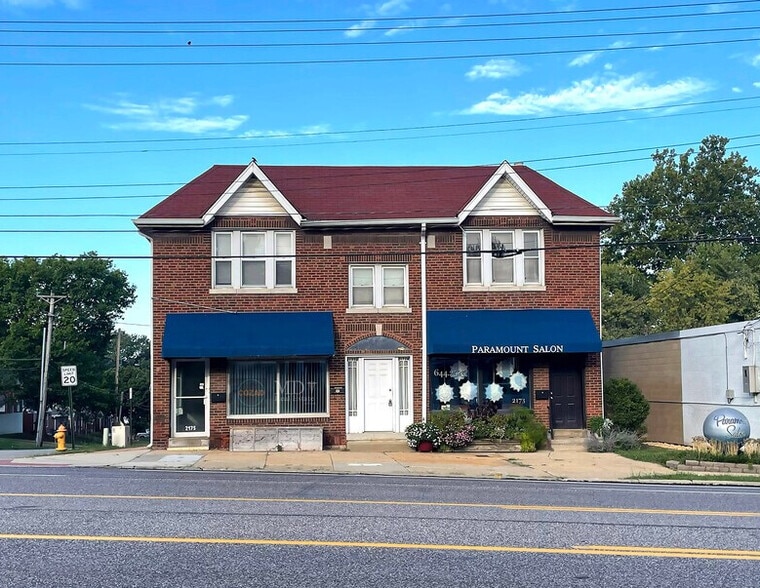 Primary Photo Of 2173-2175 S Big Bend Blvd, Saint Louis Office For Sale