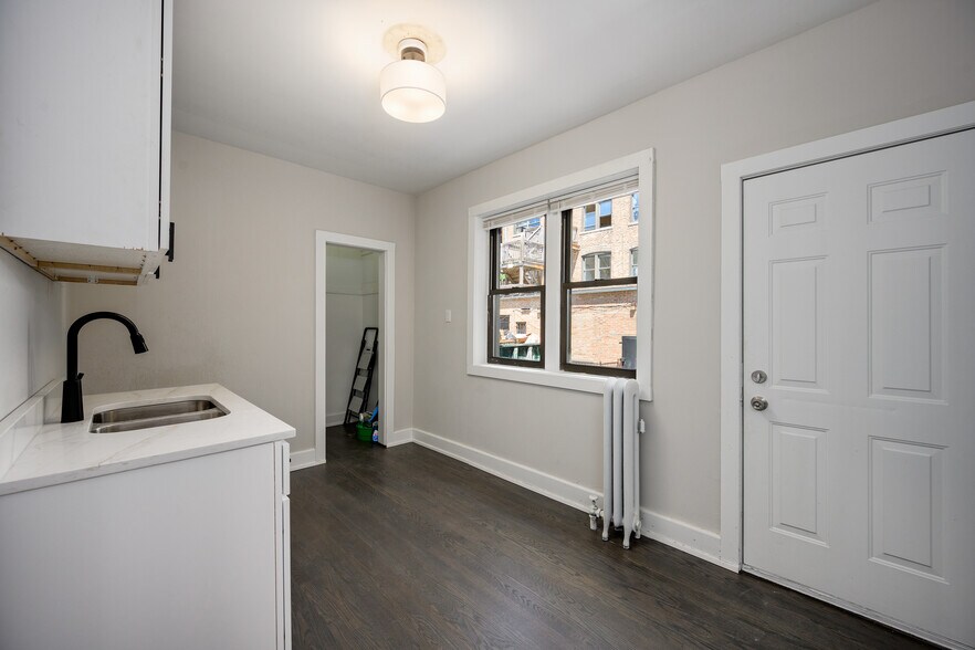 More Photos Of 1210 W 83rd St, Chicago Apartments For Sale