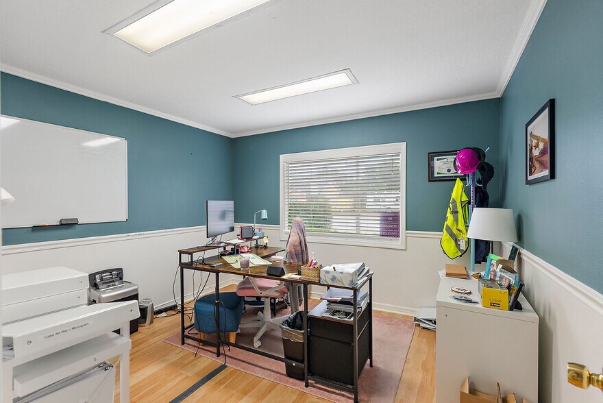 More Photos Of 4100 Central Ave, Saint Petersburg Office For Sale