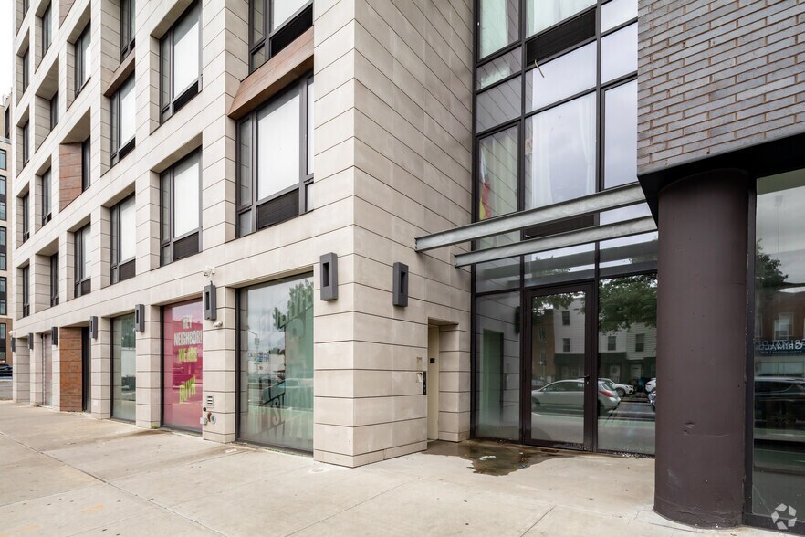 More Photos Of 635 4th Ave, Brooklyn Apartments For Lease