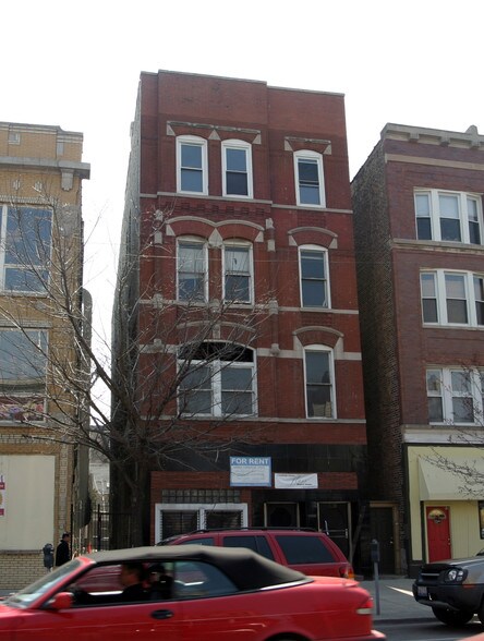 More Photos Of 1745 W Division St, Chicago Storefront For Lease