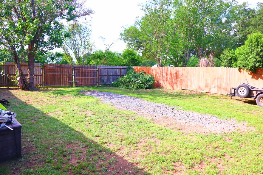 More Photos Of 310 Pfeil Rd, Cibolo Medical For Lease