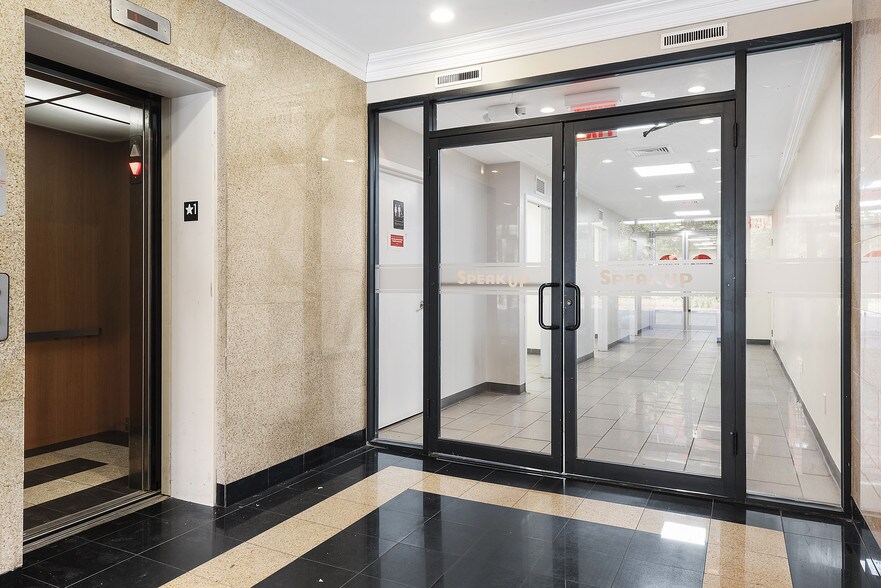 More Photos Of 1970 Adam Clayton Powell Jr Blvd, New York Storefront Retail Office For Lease