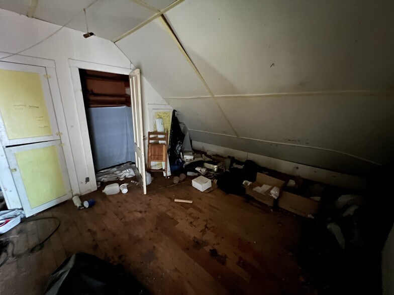 More Photos Of 271 Main St, Union Apartments For Sale