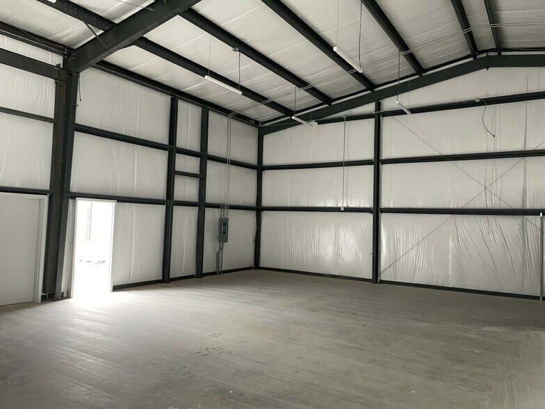 More Photos Of 12360 State Highway 155 S, Tyler Flex For Lease